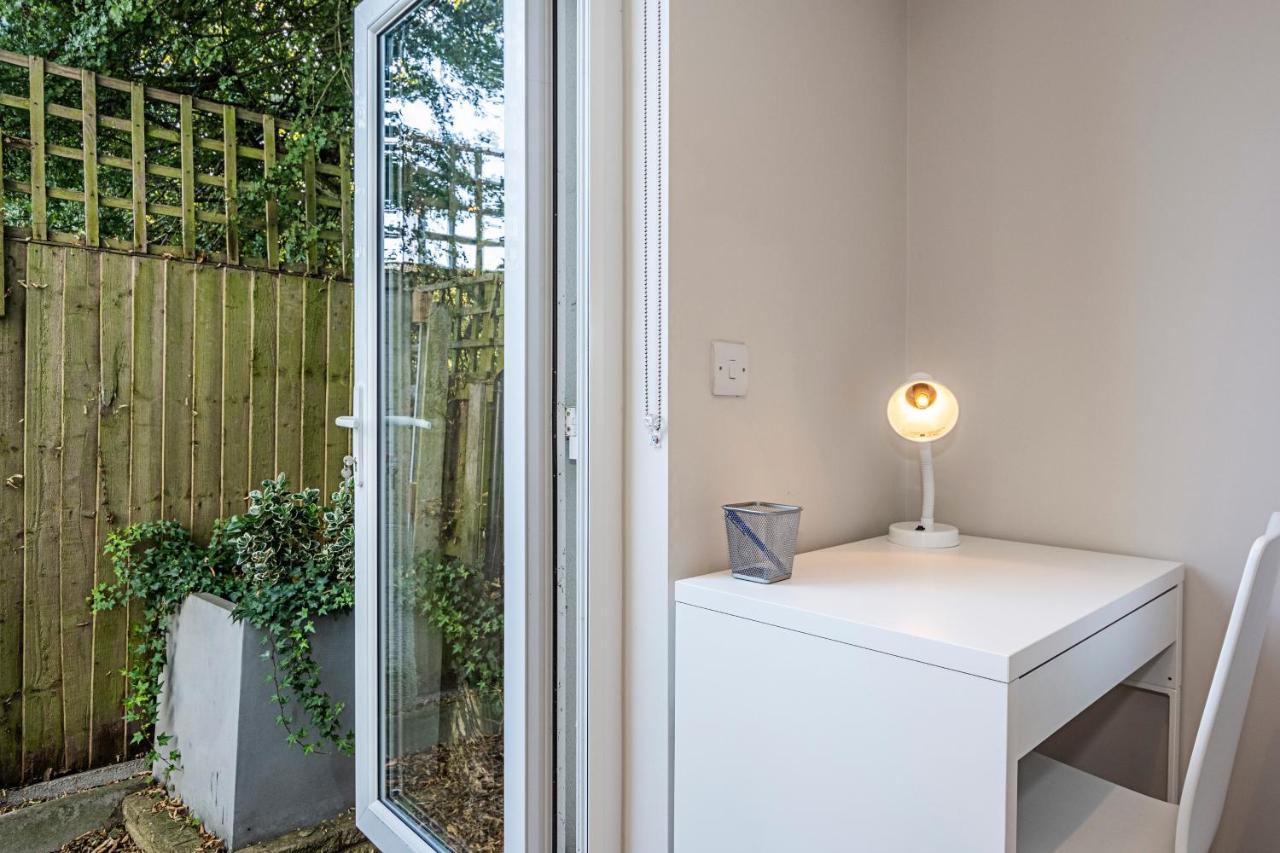 South Woodford 2 Bed En-Suite House London Eksteriør bilde