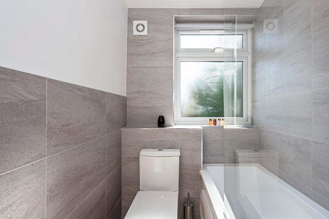 South Woodford 2 Bed En-Suite House London Eksteriør bilde